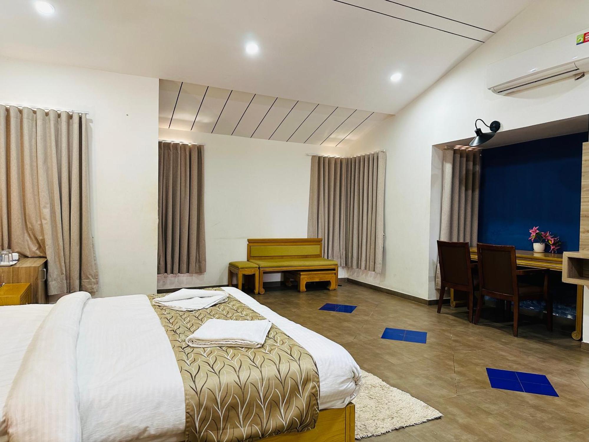 Lion Park Hotel & Resorts Sasan Gir Zewnętrze zdjęcie