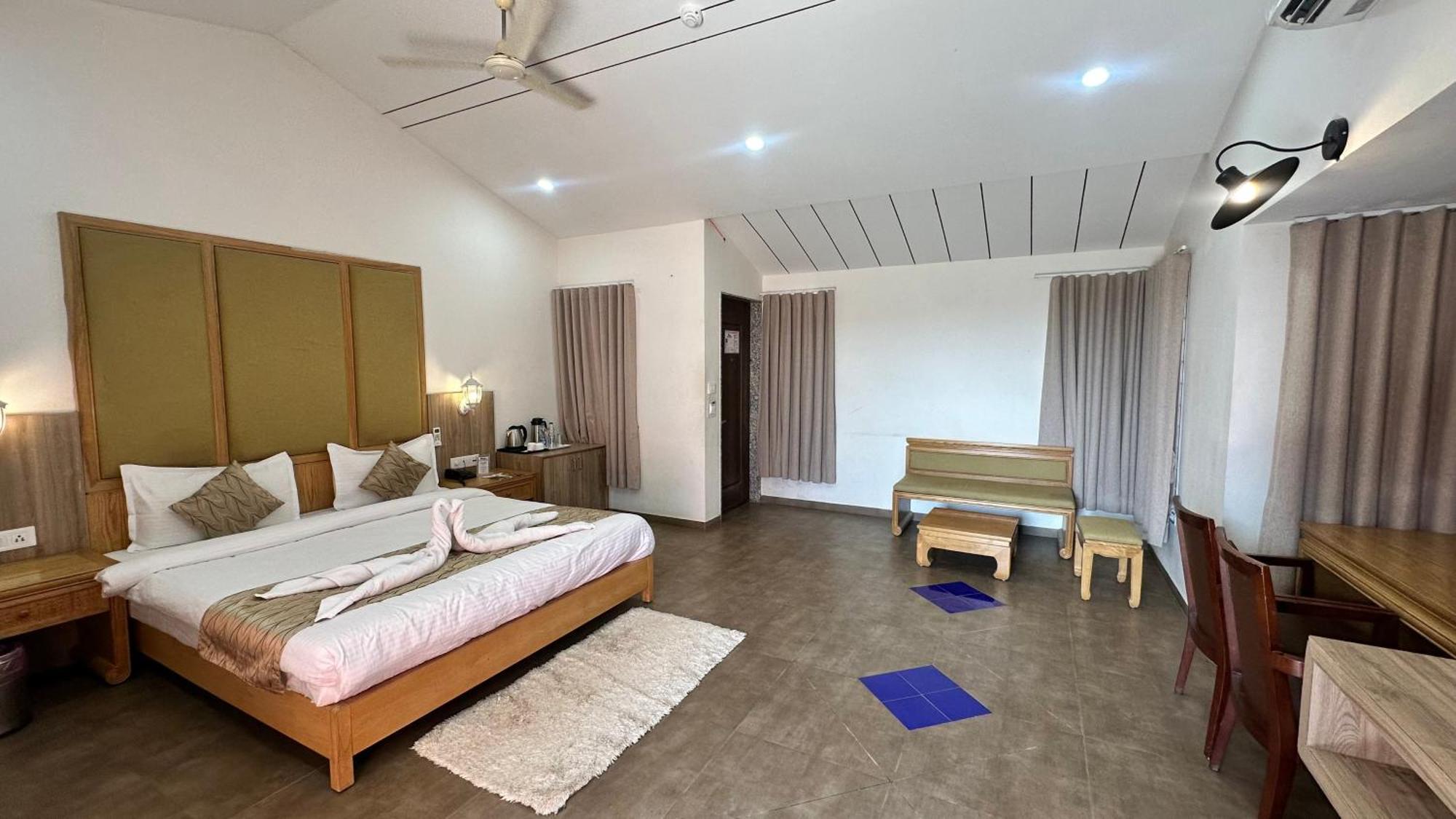 Lion Park Hotel & Resorts Sasan Gir Zewnętrze zdjęcie